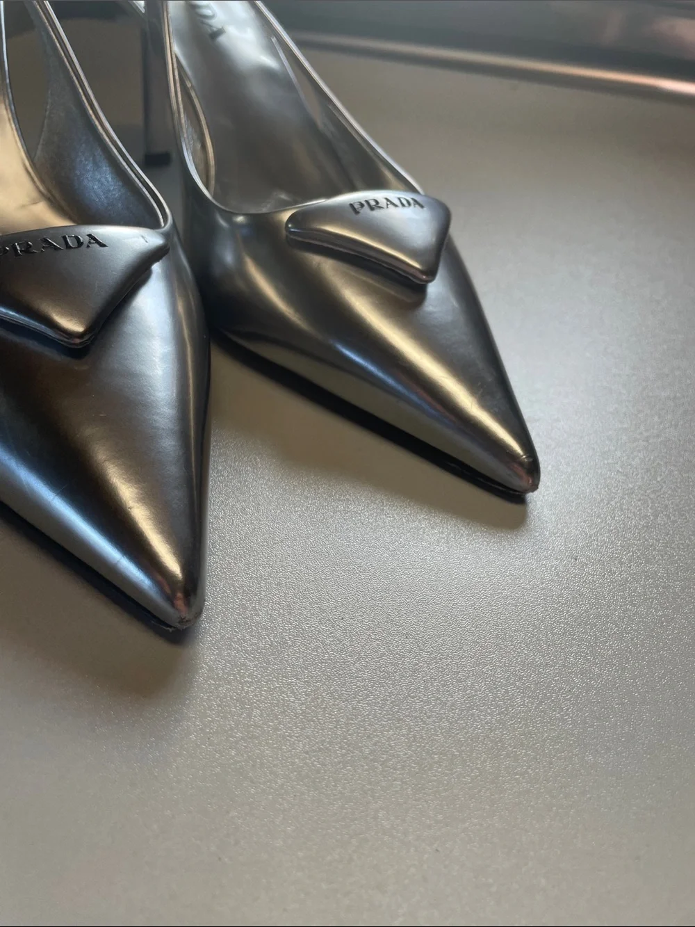 PRADA Women's Metallic Leather Slingback Pumps Size US 9.5 In Argento - Picture 5 of 10